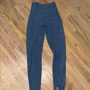 Bombshell sportswear curves leggings